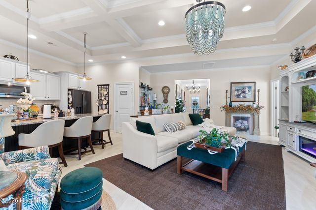 4305 Shelter Cove SE, Southport, NC 28461