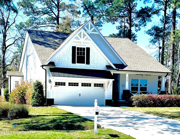 4305 Shelter Cove SE, Southport, NC 28461