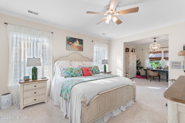 4305 Shelter Cove SE, Southport, NC 28461