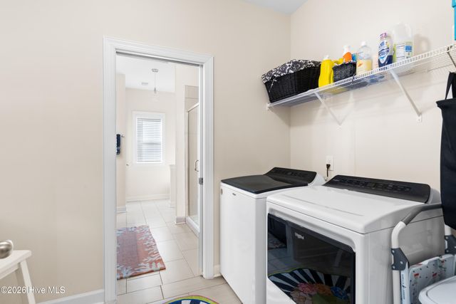 4305 Shelter Cove SE, Southport, NC 28461