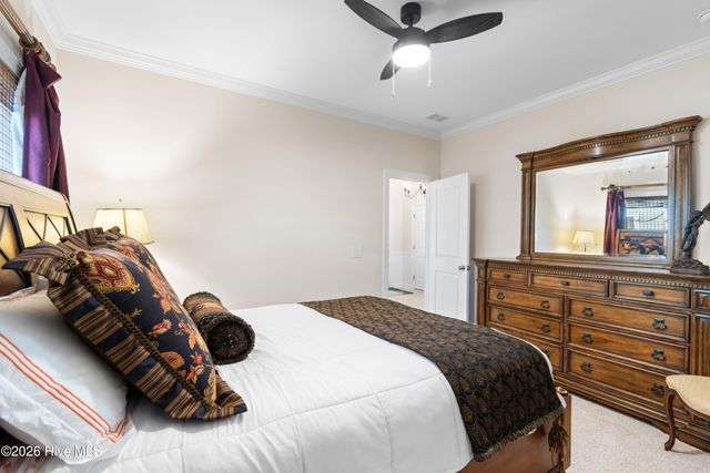 4305 Shelter Cove SE, Southport, NC 28461