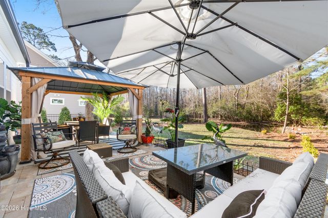 4305 Shelter Cove SE, Southport, NC 28461