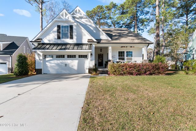 4305 Shelter Cove SE, Southport, NC 28461