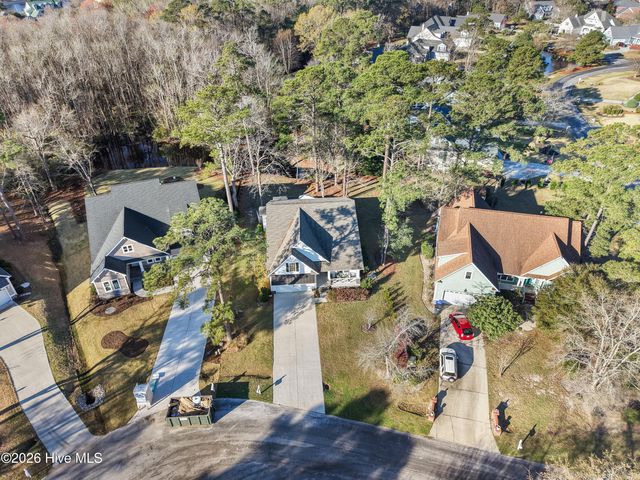 4305 Shelter Cove SE, Southport, NC 28461