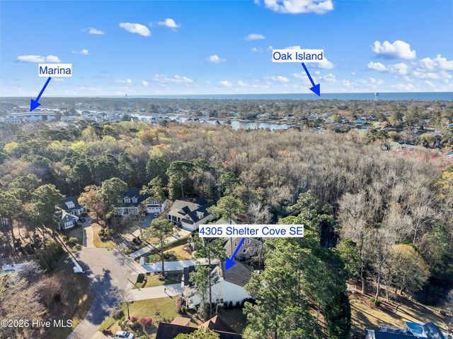 4305 Shelter Cove SE, Southport, NC 28461