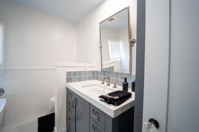 3635 Kite, San Diego, CA 92103