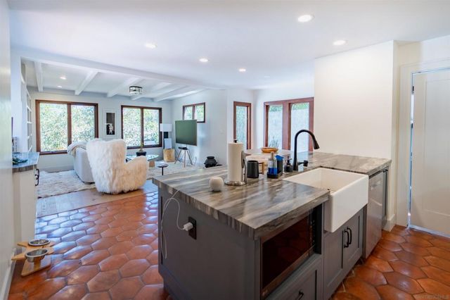 3635 Kite, San Diego, CA 92103