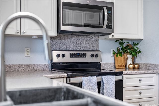 94-1037 Pumaia Place, Waipahu, HI 96797