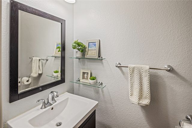 94-1037 Pumaia Place, Waipahu, HI 96797