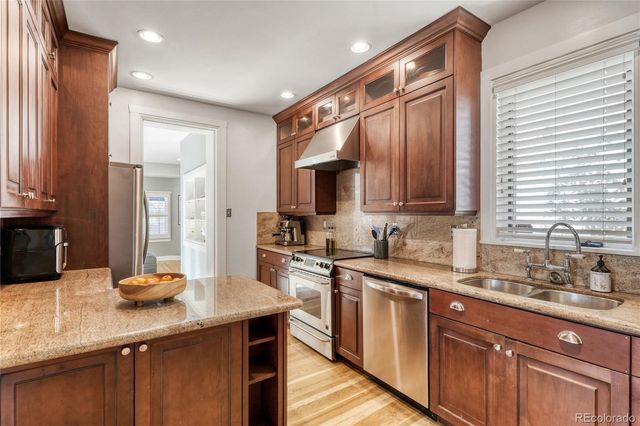 1115 S Emerson Street, Denver, CO 80210