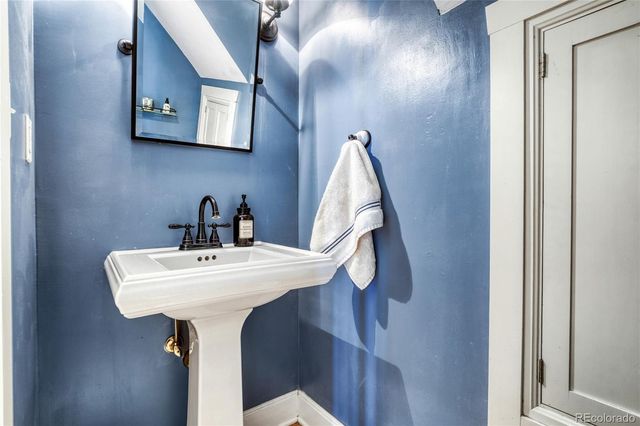 1115 S Emerson Street, Denver, CO 80210