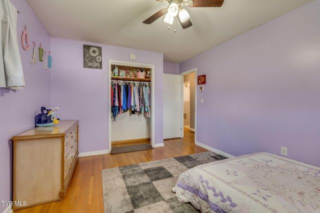 530 East Carters Valley Road, Gate City, VA 24251