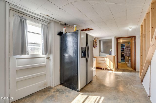 530 East Carters Valley Road, Gate City, VA 24251