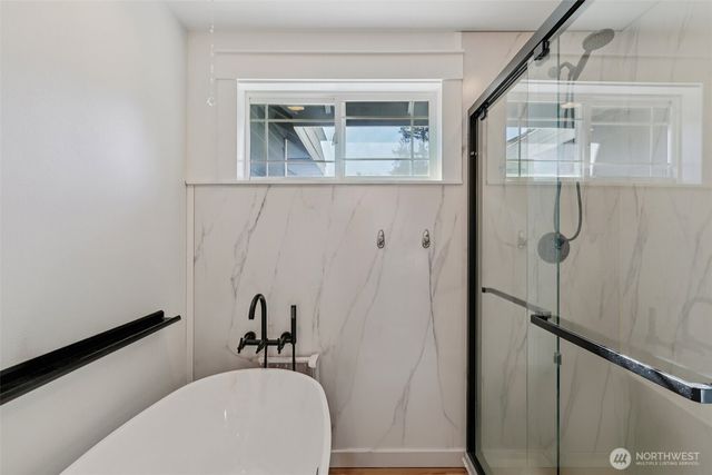 20728 SE 119th Street, Issaquah, WA 98027