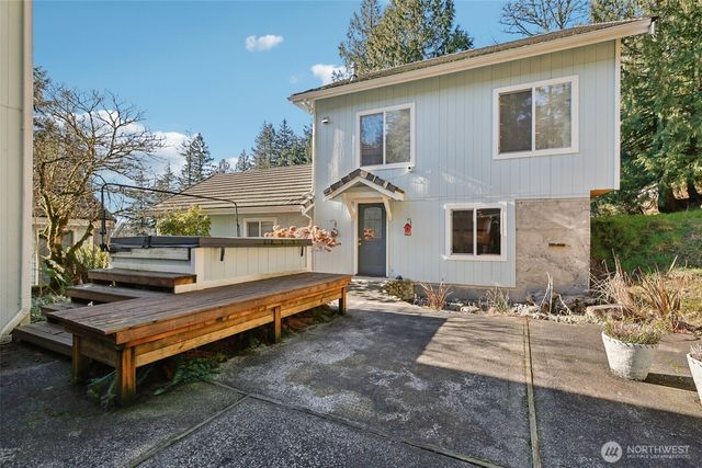 20728 SE 119th Street, Issaquah, WA 98027