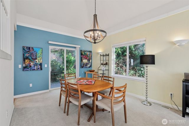 20728 SE 119th Street, Issaquah, WA 98027