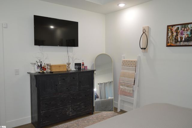 126 Woodshire Drive, Boiling Springs, SC 29316