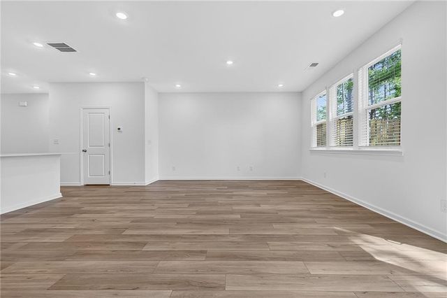 891 Rainwater Trace, Lawrenceville, GA 30044