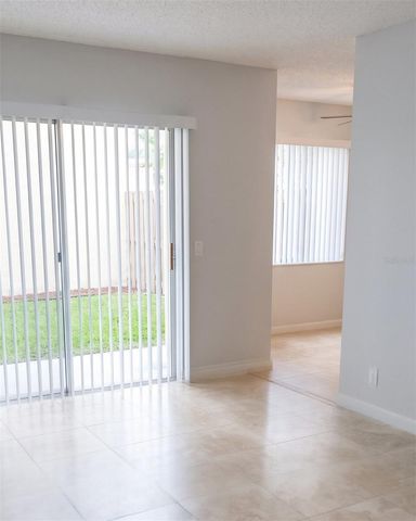 7526 NEEDLE LEAF PLACE 24, Tampa, FL 33617