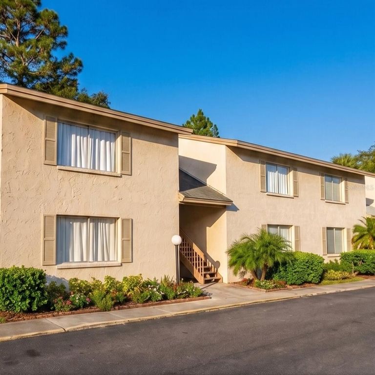 7526 NEEDLE LEAF PLACE 24, Tampa, FL 33617