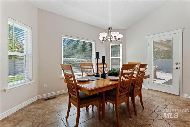 3758 S Merrivale Way, Meridian, ID 83642