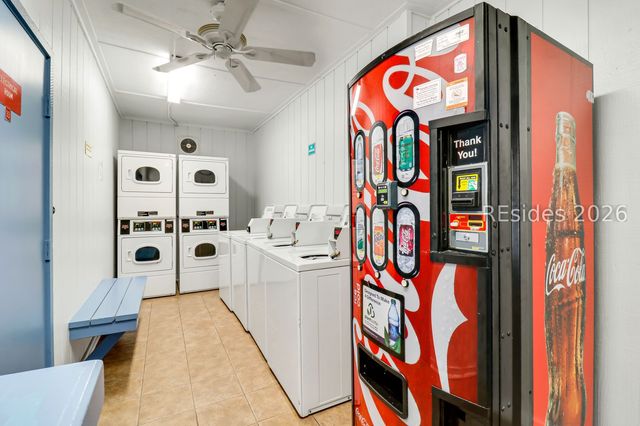 40 Folly Field Rd Apt G15, Hilton Head Island, SC 29928