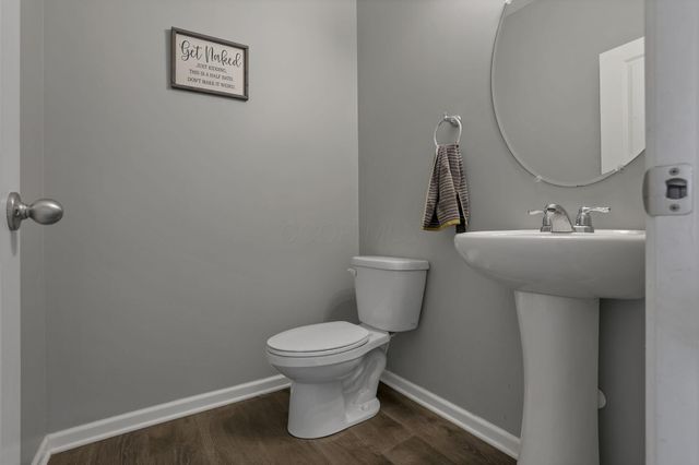 182 Old Bay Drive, Pataskala, OH 43062