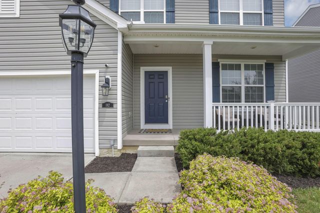 182 Old Bay Drive, Pataskala, OH 43062