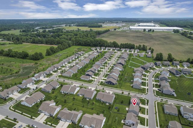 182 Old Bay Drive, Pataskala, OH 43062