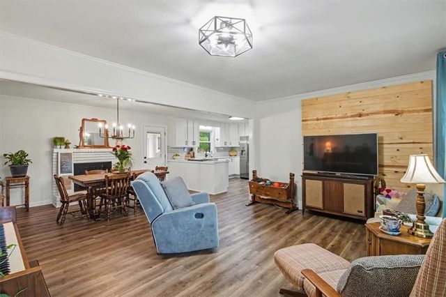 4003 Lafayette Drive, Powder Springs, GA 30127