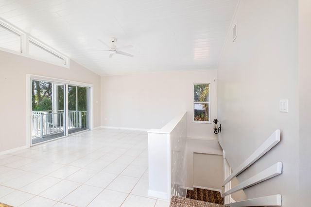 S 282 Coconut Palm Boulevard, Plantation Key, FL 33070