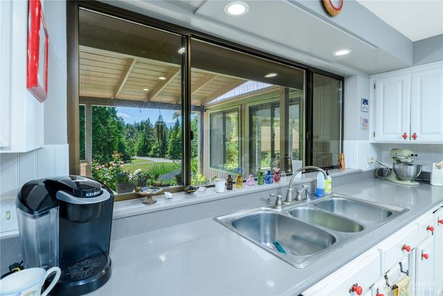 12 Kirner Ridge Lane, Sequim, WA 98382