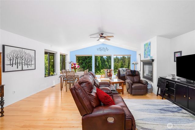 12 Kirner Ridge Lane, Sequim, WA 98382