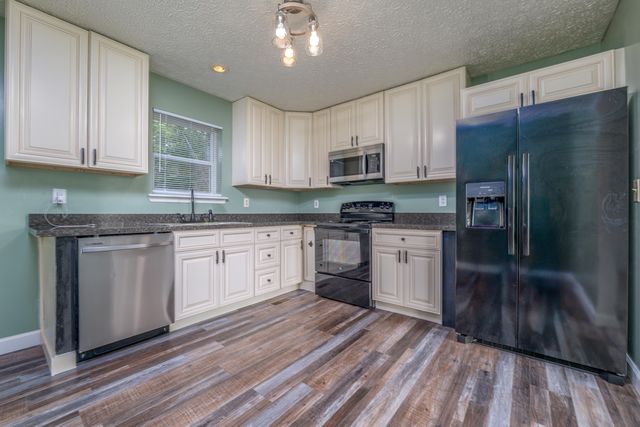 242 Possum Ridge Road, West Liberty, KY 41472