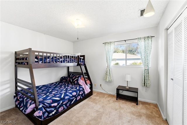 3268 Royal Canadian TRCE 1, Fort Myers, FL 33907