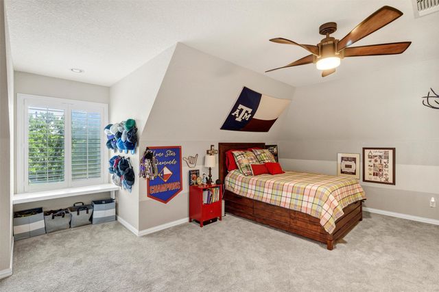 4014 Angelina Court N, De Cordova, TX 76049