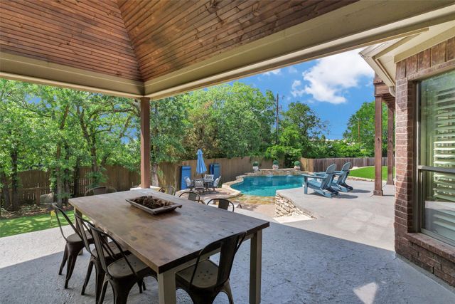 4014 Angelina Court N, De Cordova, TX 76049