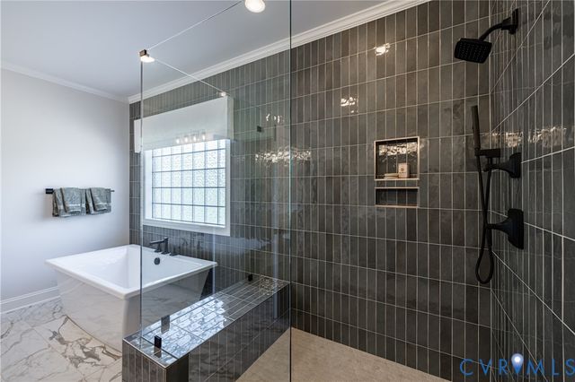 8294 Mount Eagle Rd, Hanover, VA 23005