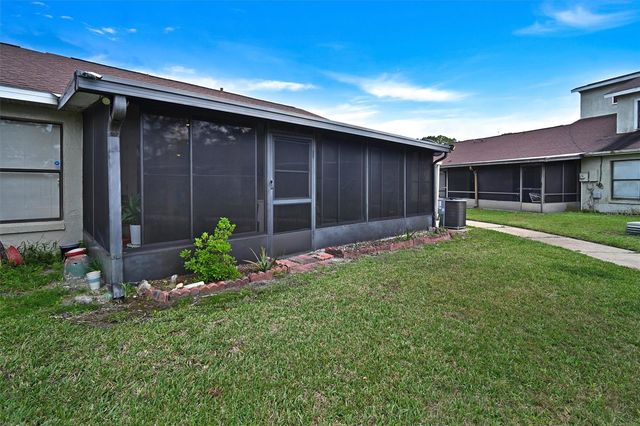 49 PINE ISLAND CIRCLE, Kissimmee, FL 34743