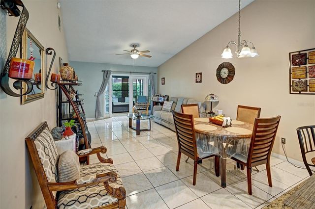 49 PINE ISLAND CIRCLE, Kissimmee, FL 34743