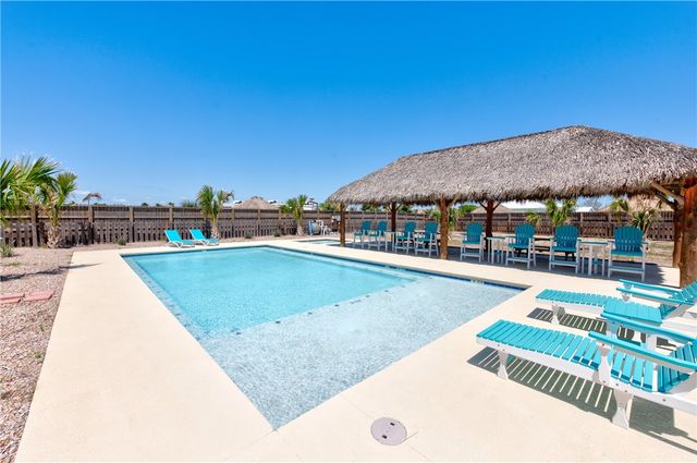 223 Port Mansfield St, Port Aransas, TX 78373