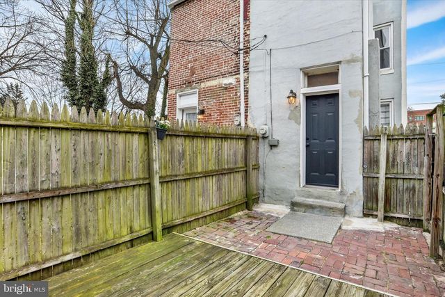 1425 WILLIAM ST, Harrisburg, PA 17102