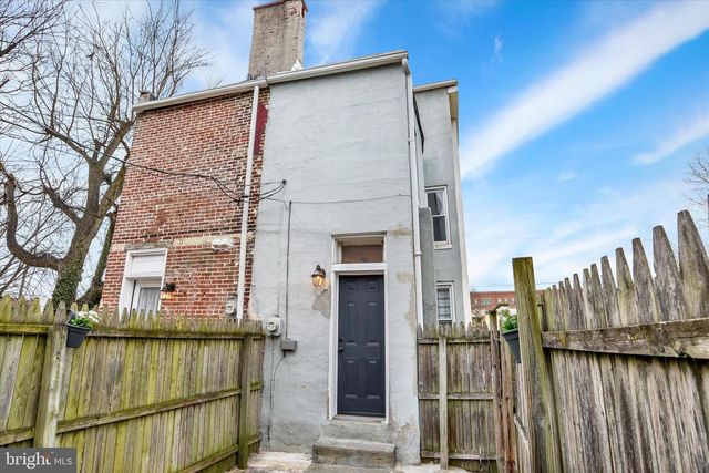 1425 WILLIAM ST, Harrisburg, PA 17102