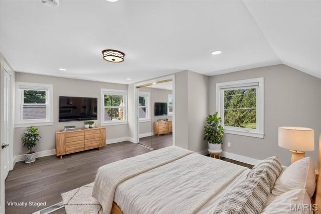 900 Dwyer Avenue, Kirkwood, MO 63122
