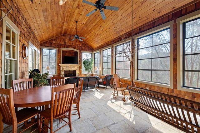 928 Black Bear Trail, Jasper, GA 30143