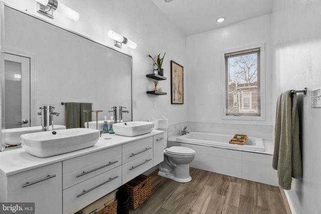 1516 N PALETHORP ST, Philadelphia, PA 19122