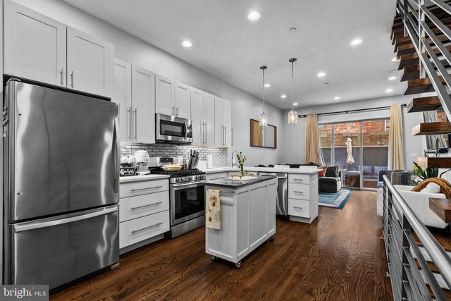 1516 N PALETHORP ST, Philadelphia, PA 19122