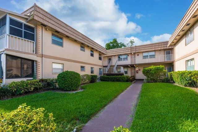 657 Brittany N, Delray Beach, FL 33446