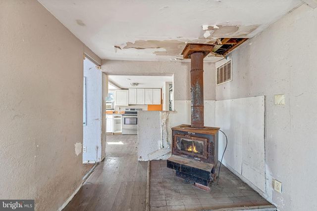 2535 TREMONT AVE, Egg Harbor Township, NJ 08234