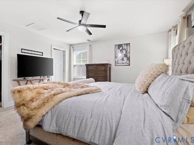 2006 Enon Station Dr, Chester, VA 23836